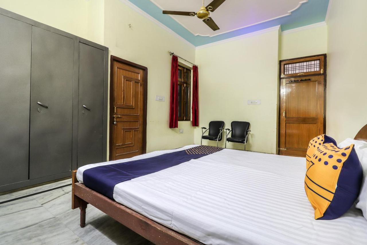 Spot On 70311 Rangoli Palace Hotel Lucknow Eksteriør billede