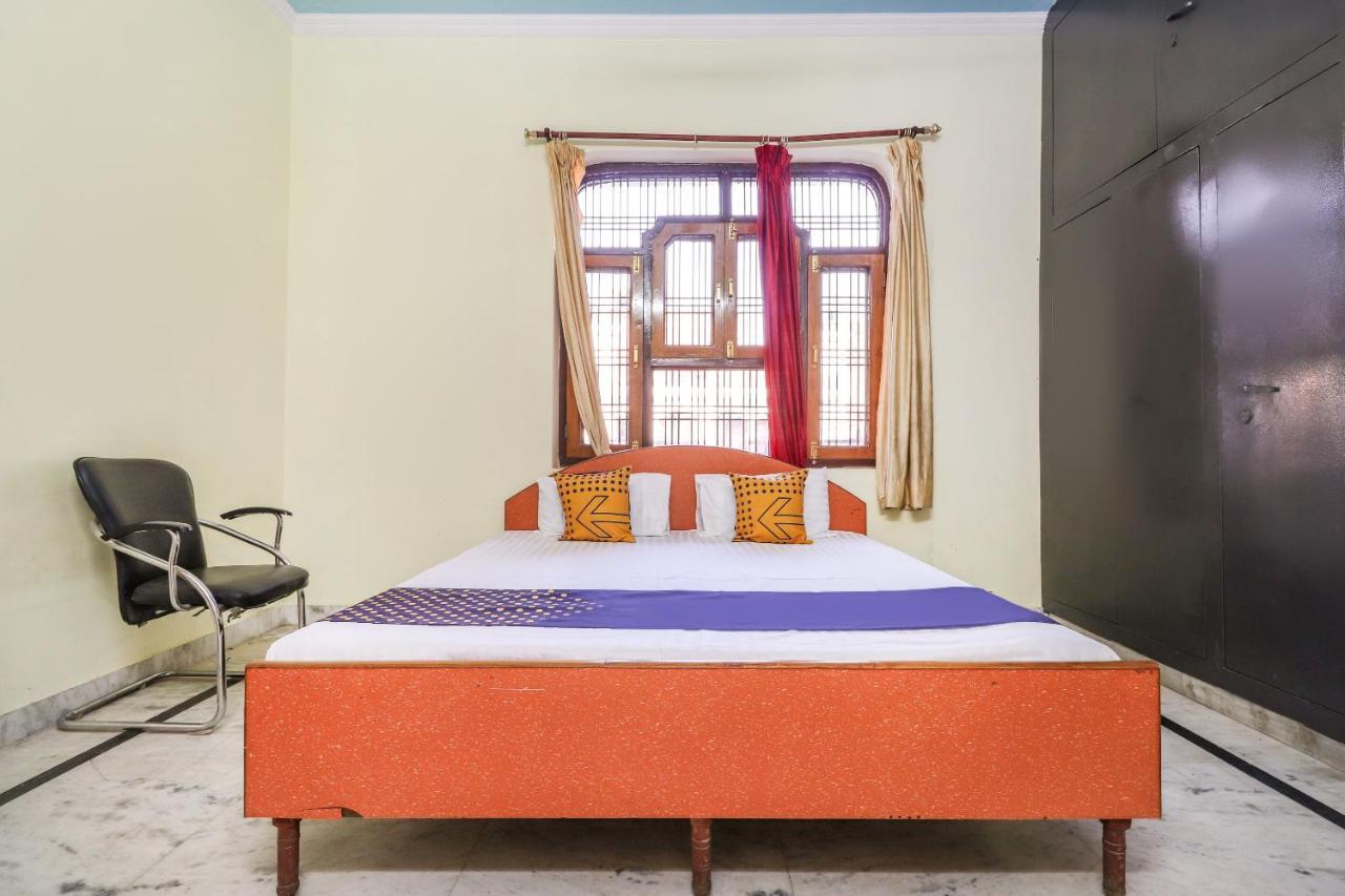 Spot On 70311 Rangoli Palace Hotel Lucknow Eksteriør billede