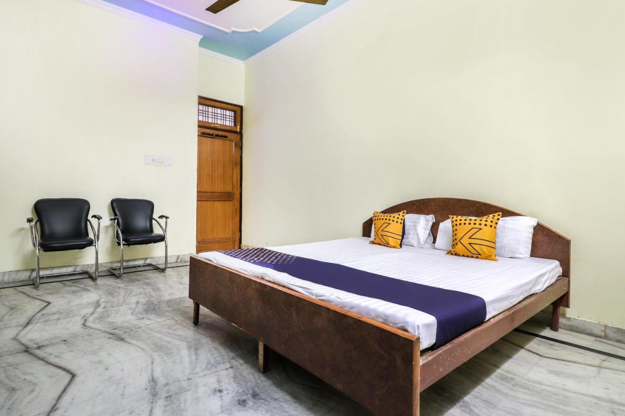 Spot On 70311 Rangoli Palace Hotel Lucknow Eksteriør billede